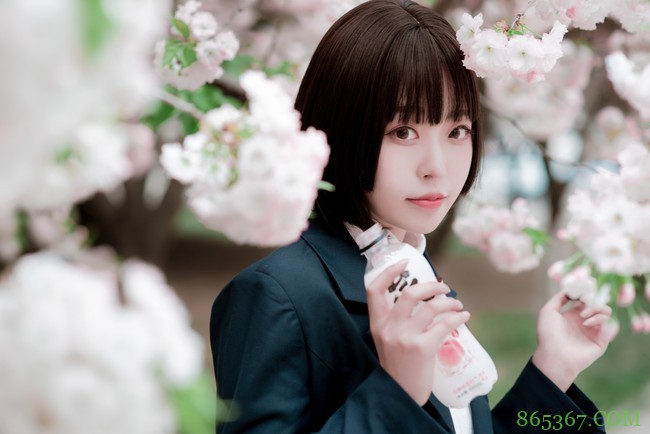 JK少女，愿所有人都被温柔相待。