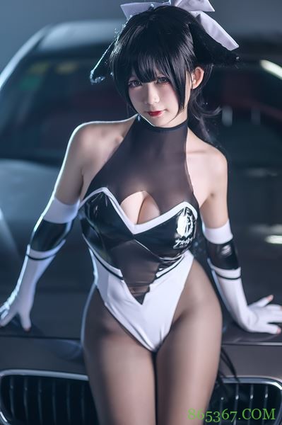 微博红人coser &#8211; 樱落酱写真合集【2.67G】