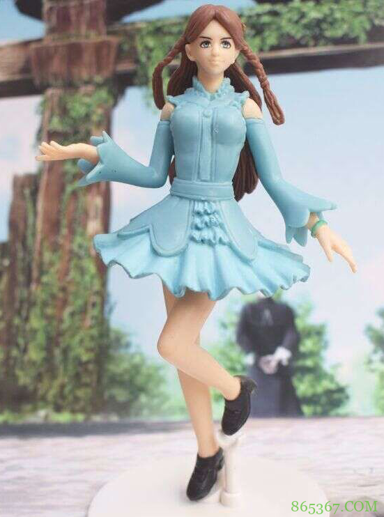 斗罗大陆疑似遭遇山寨？手办画风辣眼睛，网友吐槽：史莱姆七怪？