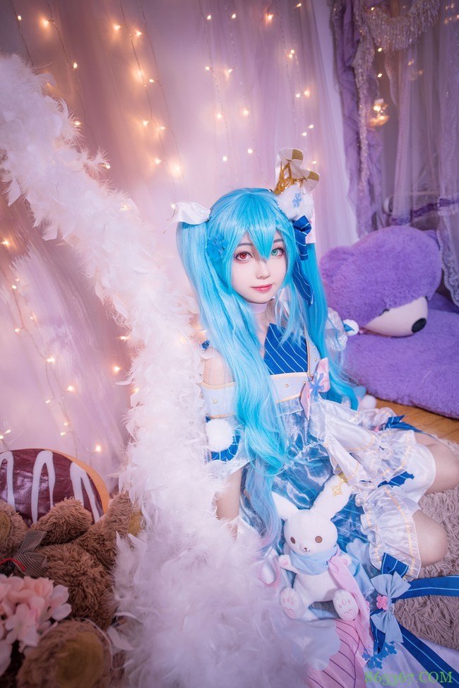 cos：初音未来，冬末MIKU。