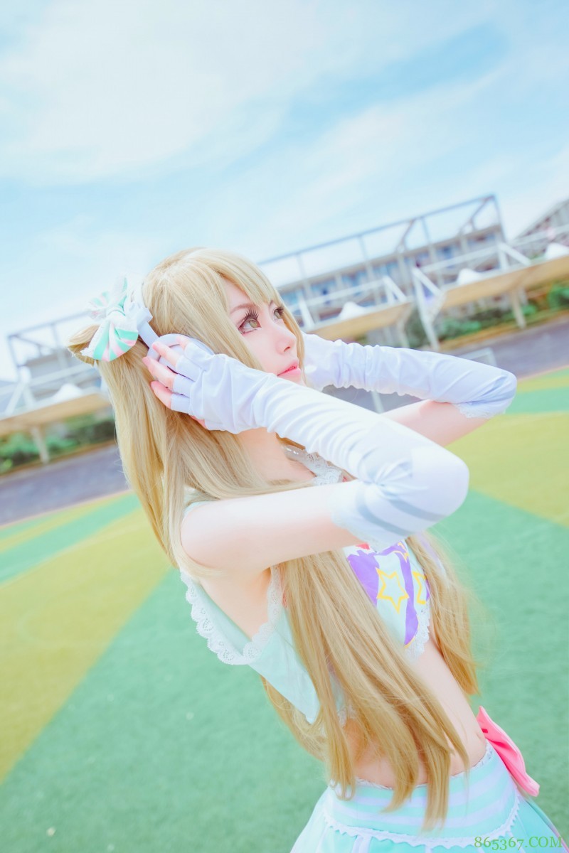 cos:南小鸟,拉拉队长觉醒。