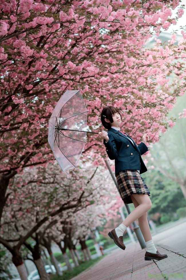 JK少女，愿所有人都被温柔相待。