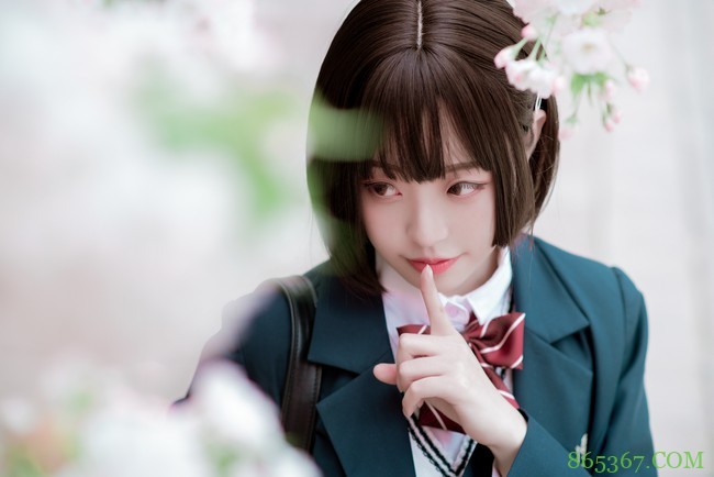 JK少女，愿所有人都被温柔相待。