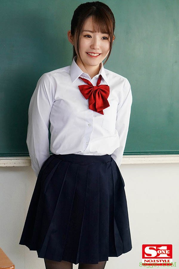 校园凌辱!学生会长“乙白さやか”遭同学集体强暴,接着又被老师硬上!