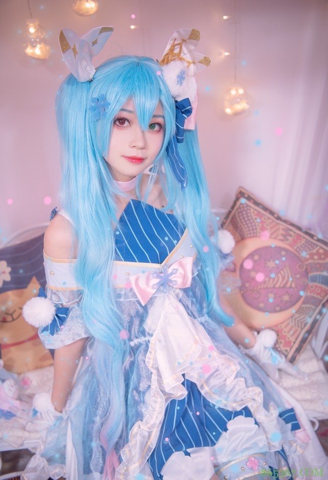 cos：初音未来，冬末MIKU。