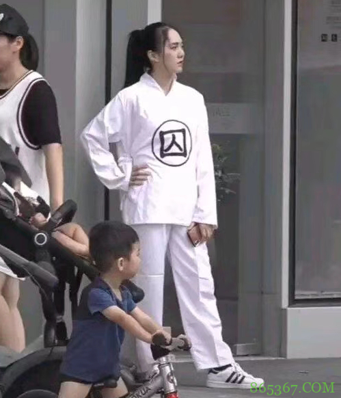 网友吐槽汉服盲盒开出古装囚服,虽然是玩笑,但我真的上过当