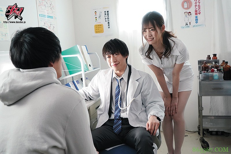 每天最少四次!情欲小护士“美谷朱里”帮病人榨汁,一滴都不能剩!