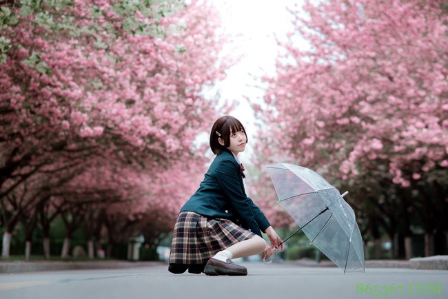 JK少女，愿所有人都被温柔相待。