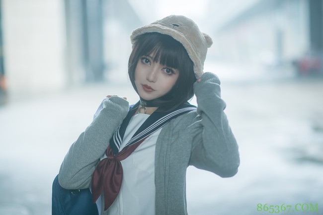 短发精灵JK制服小姐姐。