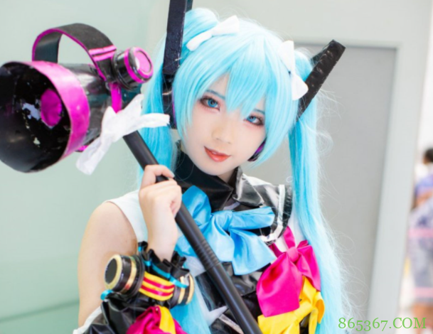 想去漫展却不知道啥时候买票？其实关注这3个渠道就够了