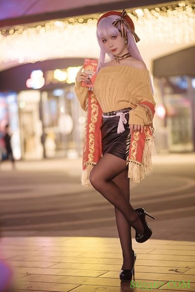 微博红人coser &#8211; 樱落酱写真合集【2.67G】