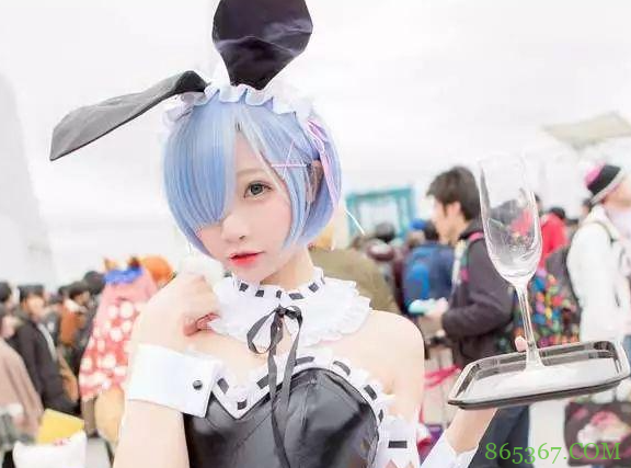 漫展上什么最挣钱?卖门票?卖周边?其实都不如卖广告