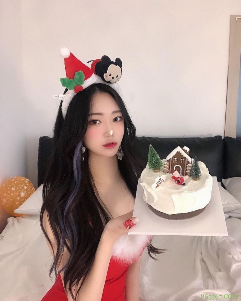 夜游汉江的「小恶魔正妹」,穿这样运动有够犯规!