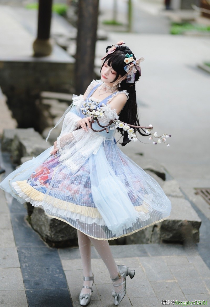 Lolita：青鸟皓月正片