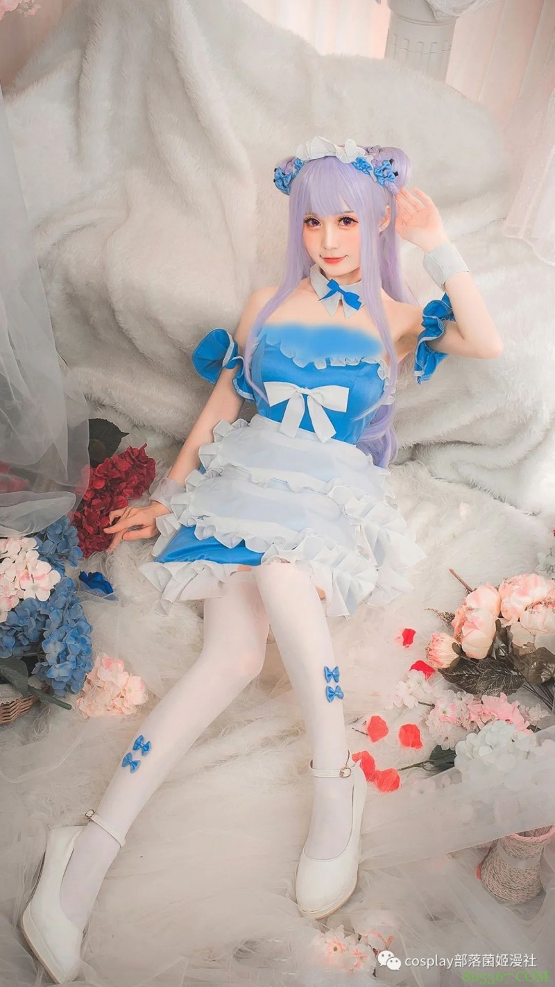 cos:碧蓝航线小天鹅cos正片@思涼,辛苦了主人