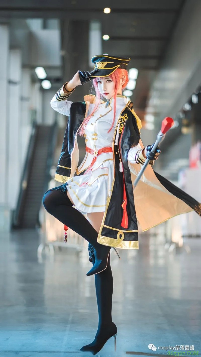 cos:碧蓝航线战列舰君主cos正片@葵葵