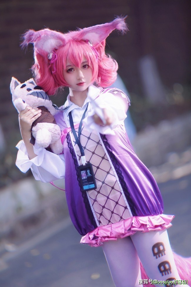 cos：明日方舟巫恋cos正片@：秋笙