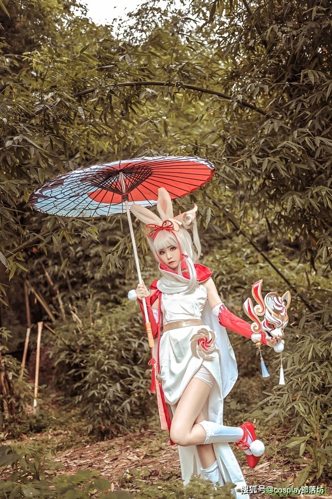 cos：王者荣耀公孙离祈雪灵祝cos正片@胤狐青火