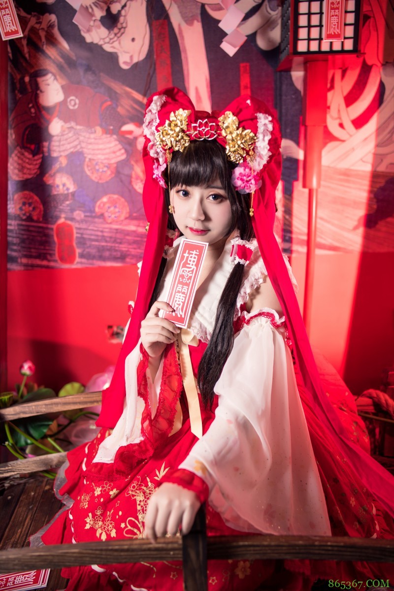 cos：东方project-你会喜欢这么可爱的灵梦吧。