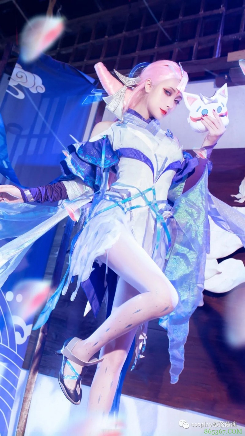 cos:王者荣耀貂蝉猫影幻舞@奶狮