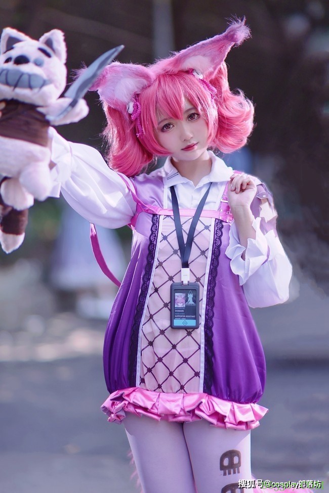 cos：明日方舟巫恋cos正片@：秋笙