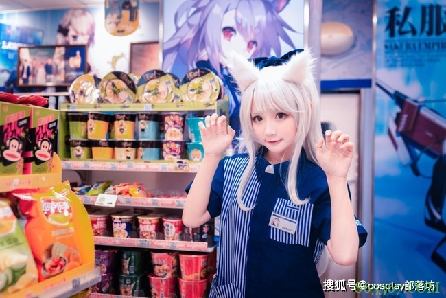 cos：碧蓝航线夕立cos正片@紫氯氯