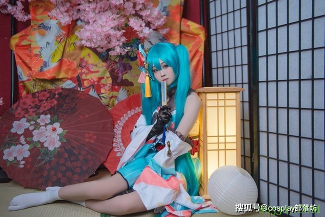 cos:公主殿下初音和服cos正片@酥乣是个屑