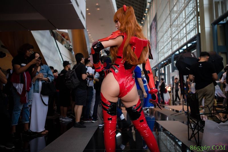 色气女王！极品COS &#8211; 越南妹子KuukoW  15套合集【527P/4.51G】