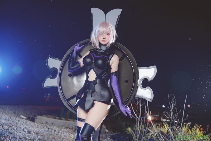 002.jpg 清纯系萌妹coser – 镜酱 21套4K原图 目前最全大合集【1005P+2V/11.7G】