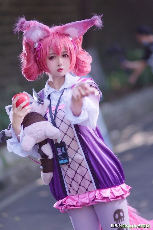 cos：明日方舟巫恋cos正片@：秋笙