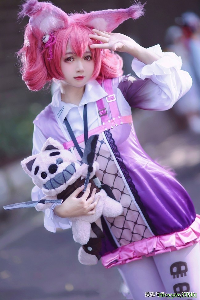 cos：明日方舟巫恋cos正片@：秋笙