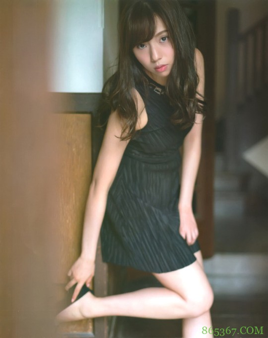 性感轻熟女风格！乃木坂46长发御姐「新内眞衣」成熟抚媚气息超致命不小心就晕船了
