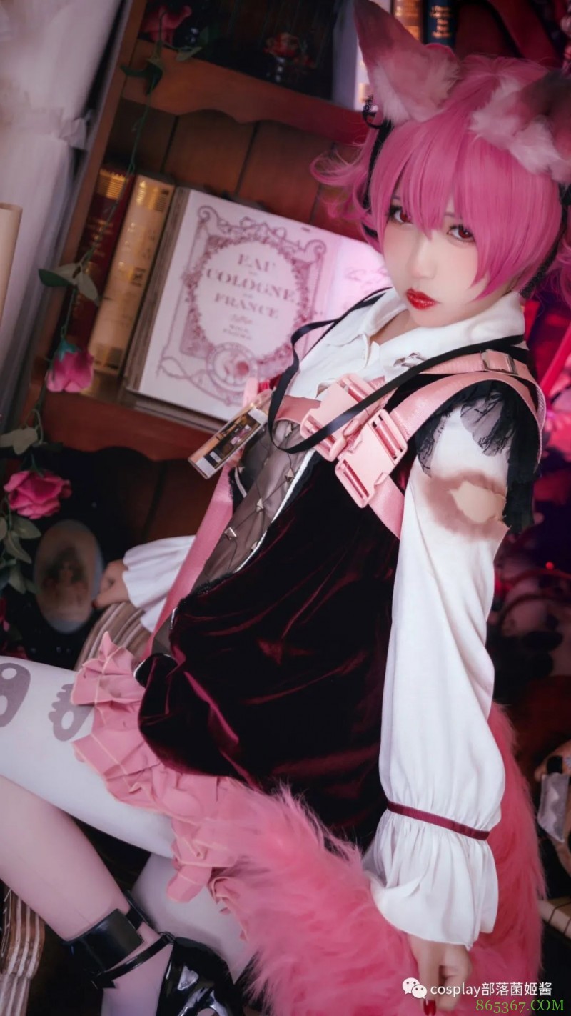 cos:明日方舟巫恋#cos正片@猫田圣奈奈