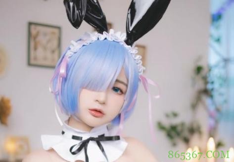 有人说提到漫展就觉得脏？提到COS圈觉得乱？问题的根源在哪里？