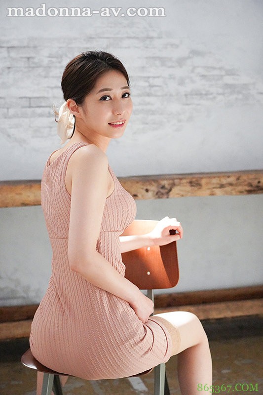 酒品有够差⋯平常很严肃的她一喝醉就想被搞!