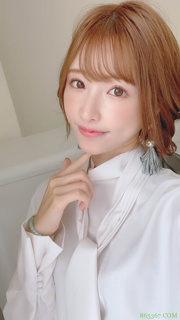 清凉一夏!女优都去剪短发!