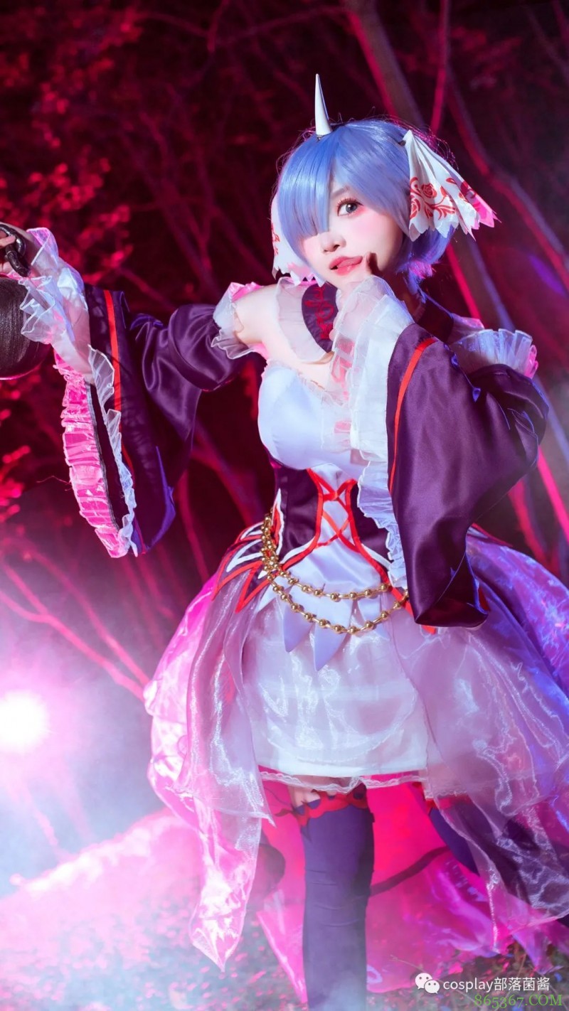 cos：病娇蕾姆cos正片@舟小沙