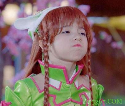 初代舞法天女演员现状：法苏高中毕业，拉媞成学霸和罗翔同校