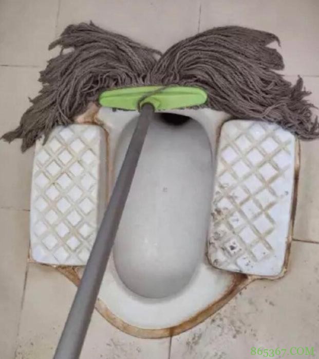 网友吐槽:真正的神cos,就算用一个刷子也能还原出动漫角色