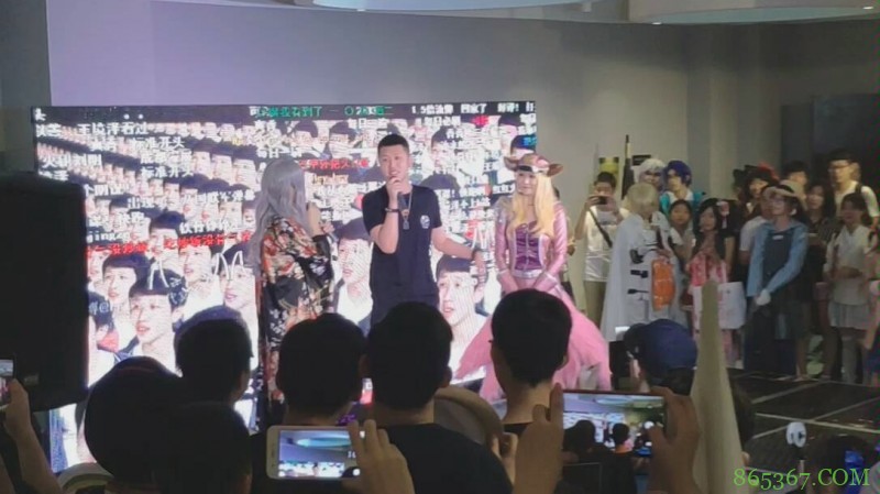 国内漫展请过的神奇嘉宾们，VAN和孙笑川都有，请偶像明星就很迷