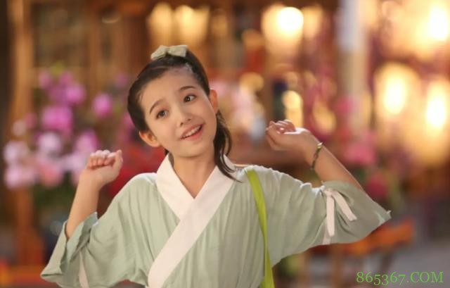 新版舞法天女演员生活里长啥样？绿婆娘真好看，这次化妆给力了