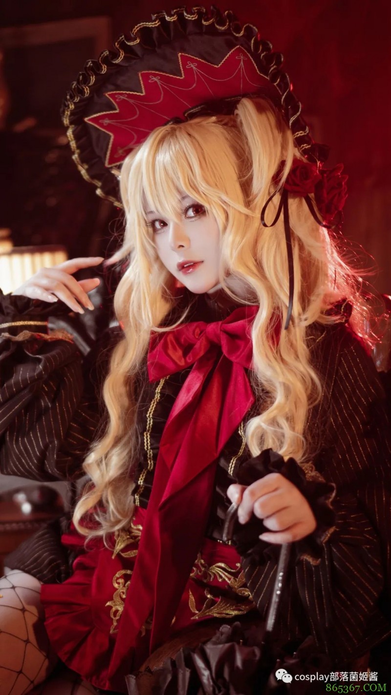 cos：四叶草剧场卡塔琳娜和米诺朵拉cos正片