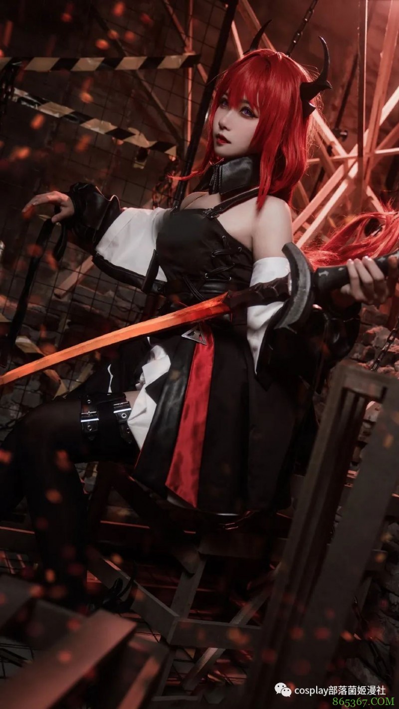 cos:明日方舟史尔特尔cos正片@葵葵