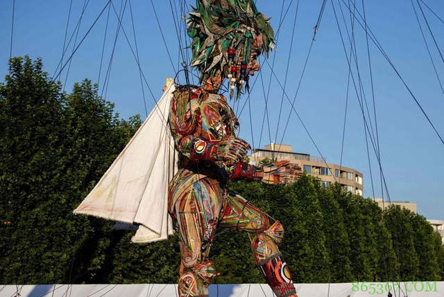 网友吐槽东京奥运会画风奇怪，看着跟祭祀克苏鲁似的