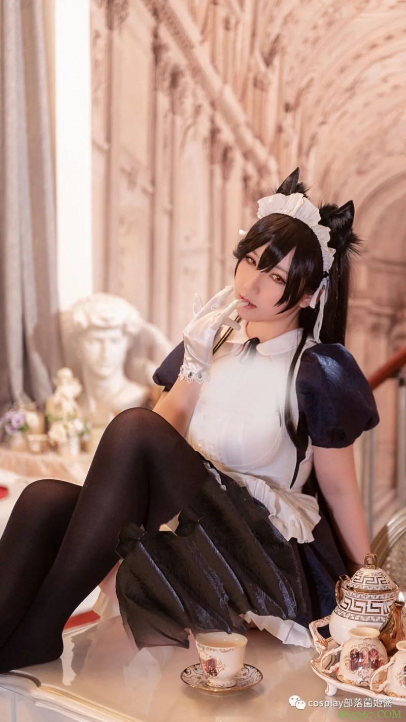 cos:二次元cos大赏爱宕姐姐的同人女仆@是本末末
