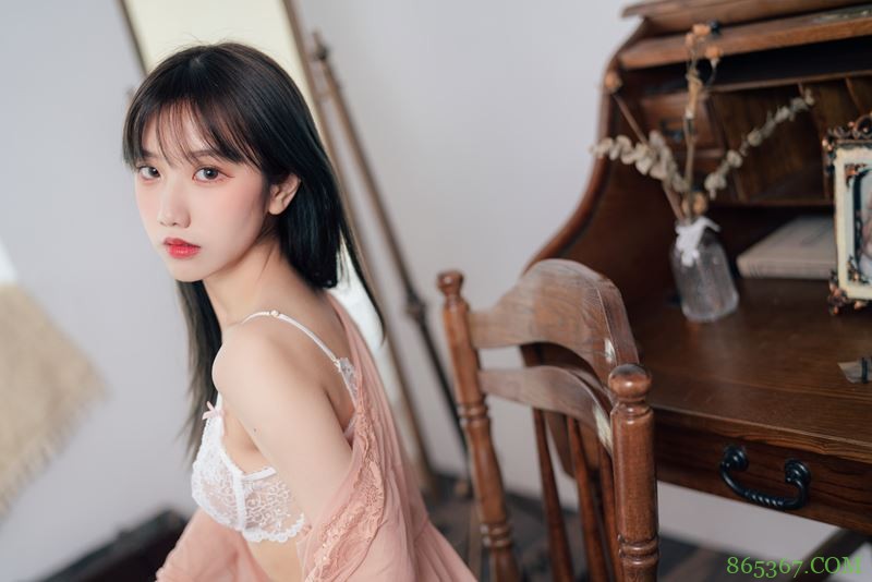 dogacg.top_030_.jpg 二次元网红博主 – 果咩酱w最新套图 初恋女友 【40P/734M】