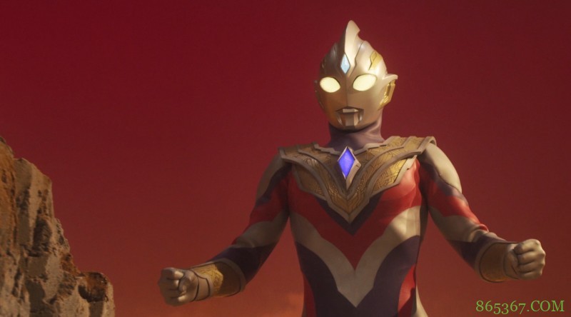 奥特曼光知道卖玩具不是好事，艾斯人间体看了都担心