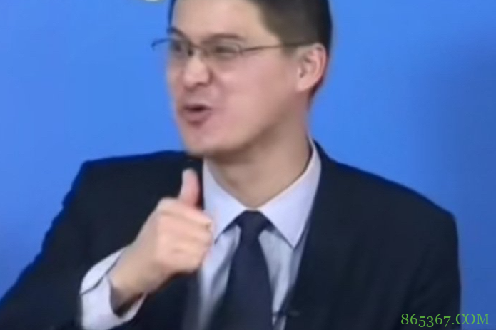 本想看这几位B站UP主的视频学知识,结果光顾着哈哈大笑了