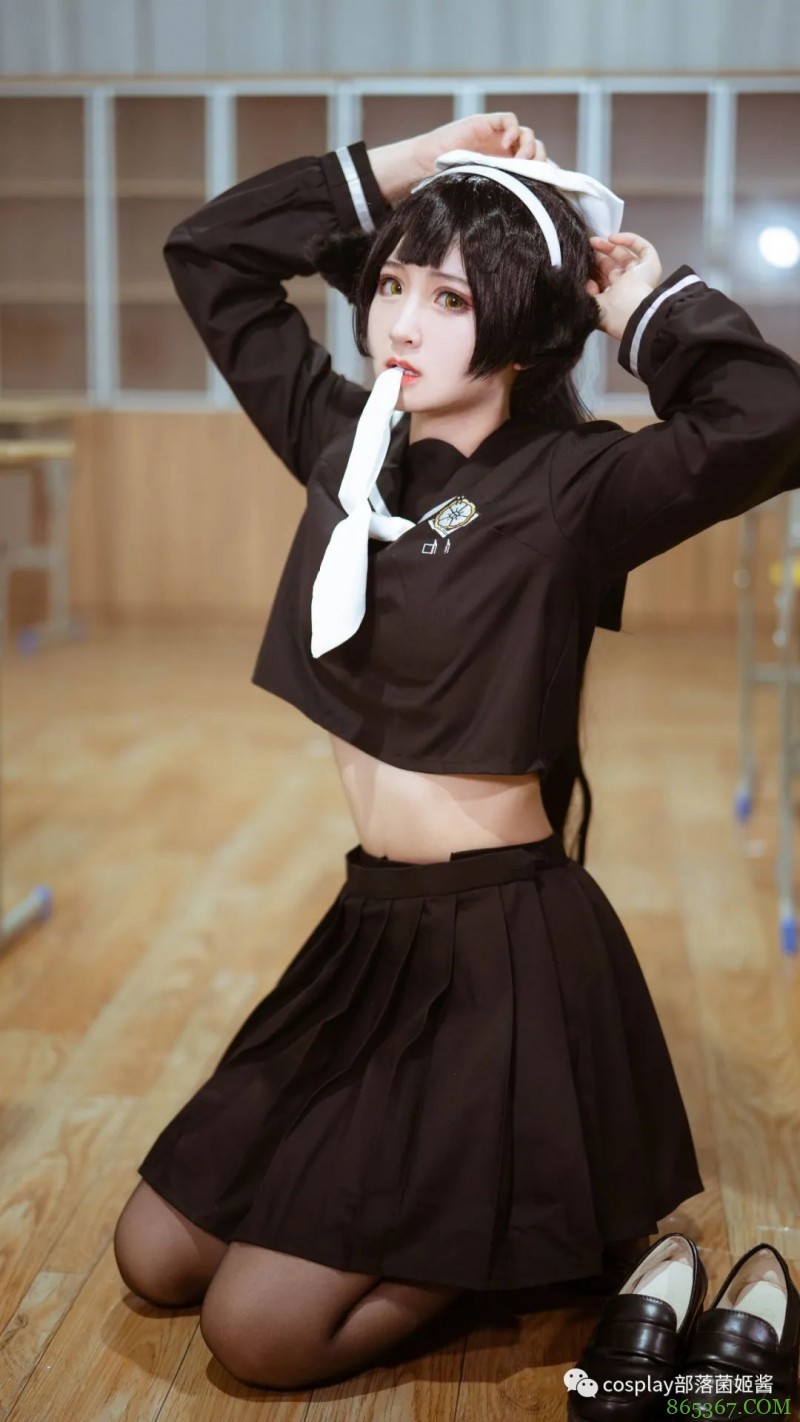 cos：碧蓝航线校园高雄獒cos正片@夏柠柠