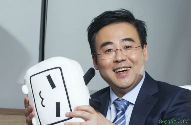 网友吐槽:下了个本子,越看越像叔叔